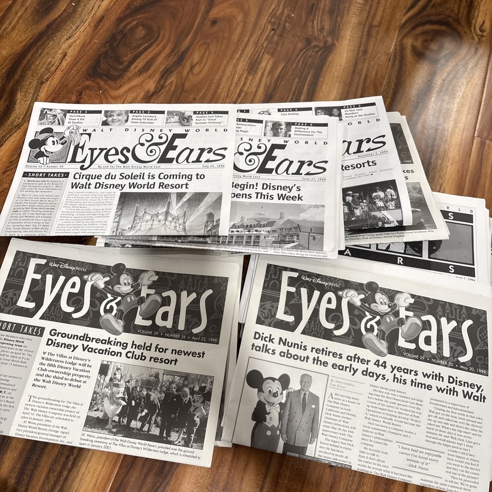Walt disney world Eyes & ears cast member exclusive LOT OF 28 All 1990's